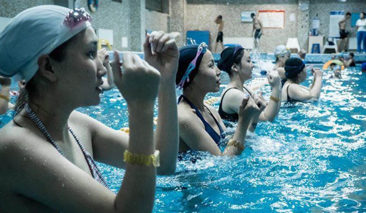 Баянзүрх дүүргийн усан спортын төв уралдаан зарлажээ