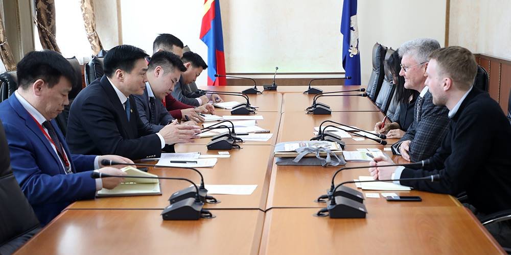 Дулааны алдагдалгүй барилга барих чиглэлээр хамтарч ажиллахаар болов