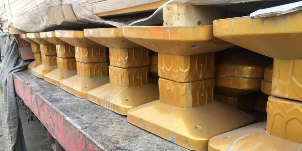 Улаанбаатар хотод байршуулах 4,820м авто замын урсгал тусгаарлах хайсыг хүлээн авч байна