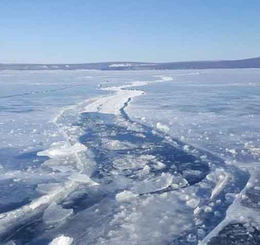 Мөсөн дээгүүр явах, авто тээвэр хийхгүй байхыг анхааруулж байна