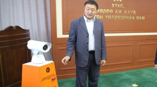 “Шувуу үргээх төхөөрөмж” бүтээжээ