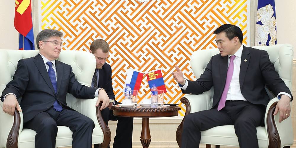 ОХУ-аас Монгол Улсад суух Онц бөгөөд бүрэн эрхт элчин сайд И.К.Азизовыг хүлээн авч уулзав