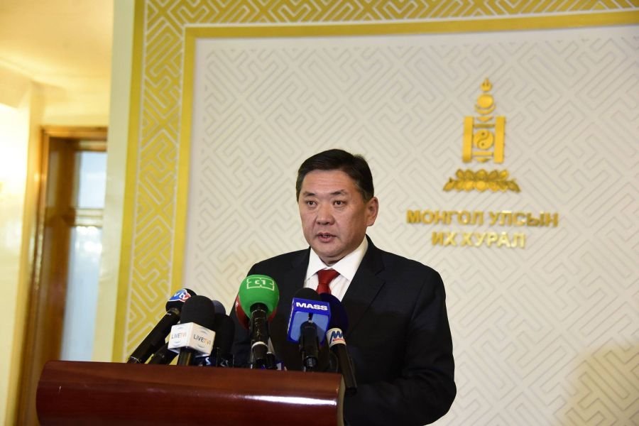 М.Энхболд: Цагаан сараас өмнө УИХ-ын шинэ даргатай болно