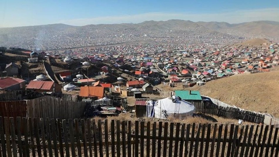 Гэр хорооллын айлуудыг сэргээгдэх эрчим хүчинд холбоно