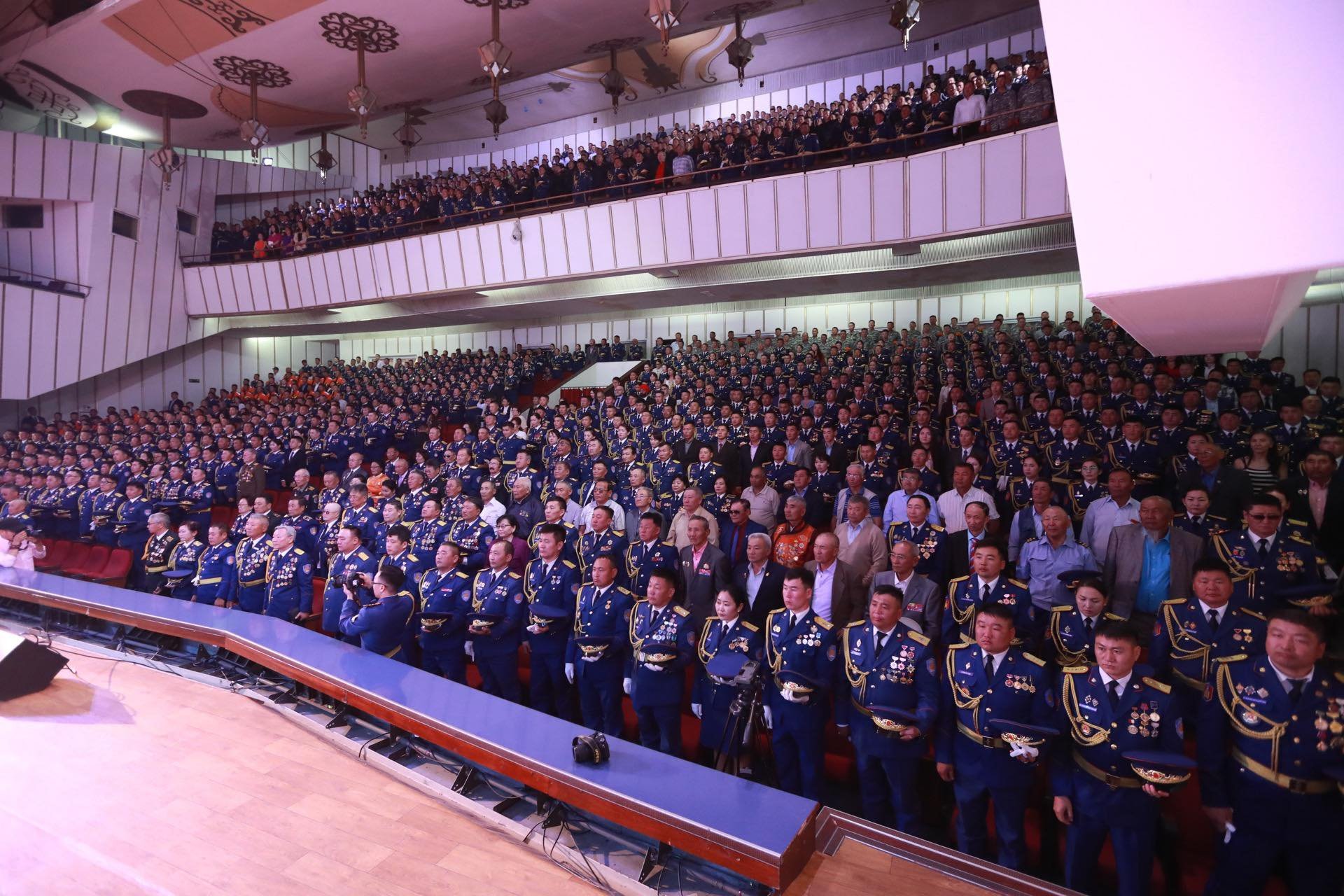 У.Хүрэлсүх: Онцгой байдлын албаны албан хаагчдын нийгмийн асуудлыг шат дараатай шийдвэрлэнэ