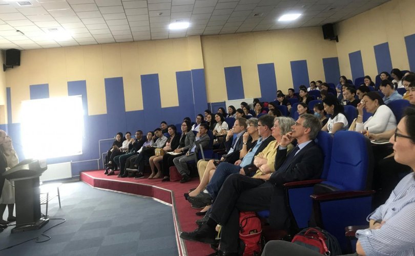 Халдварт өвчнийг илрүүлэх оношилгоо, шинжилгээний орчин үеийн аргыг нэвтрүүлнэ