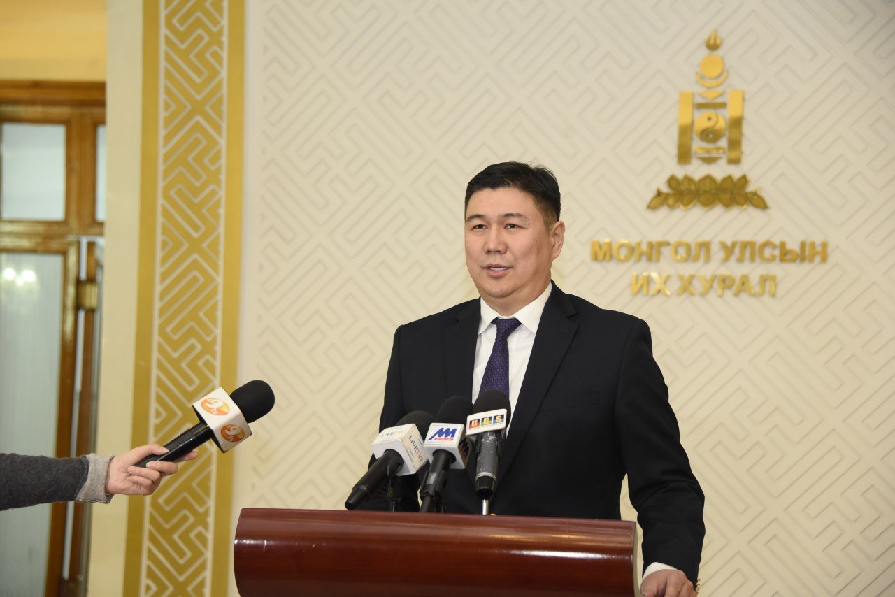 Ц.Цолмон: УИХ-ын даргыг чөлөөлөх асуудлыг Мягмар гарагт хэлэлцэж шийдвэрлэнэ