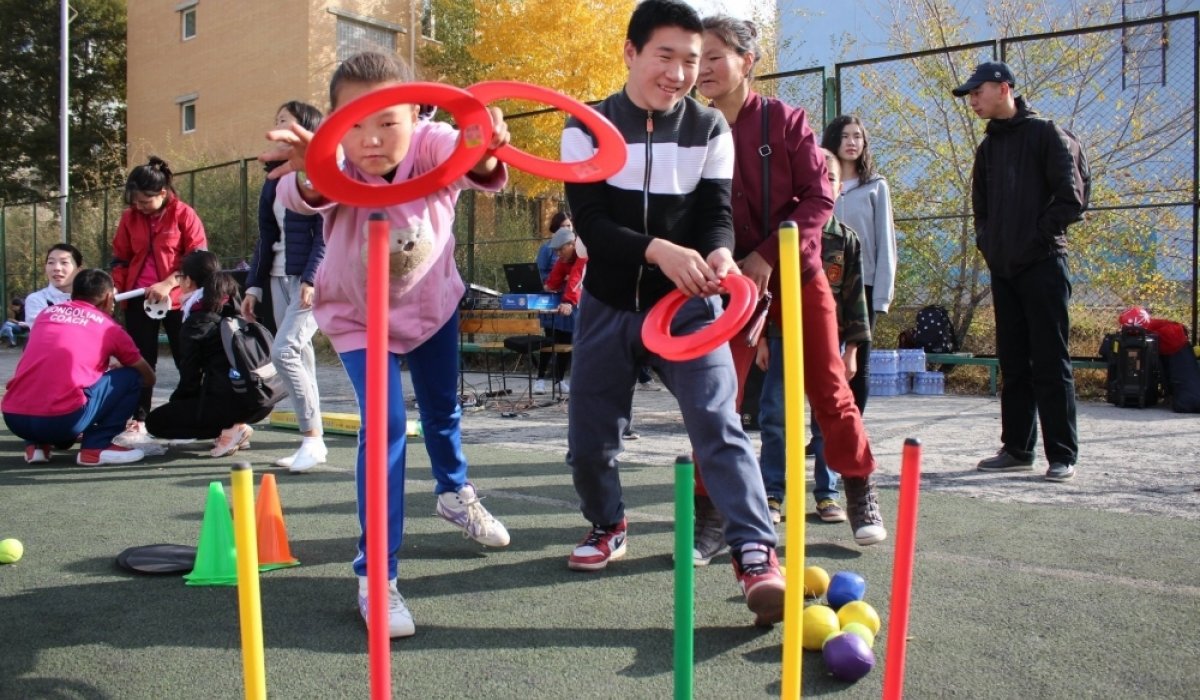 Оюуны бэрхшээлтэй хүүхдийг биеийн тамир спортын үйл ажиллагаанд тэгш хамруулна