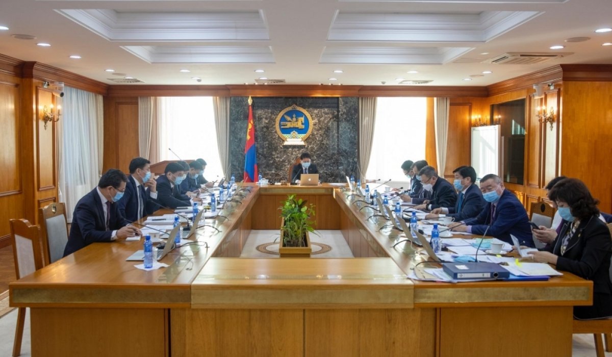 Цагаан сарын баяраа зөвхөн гэр бүлийн хүрээнд цомхон тэмдэглэхийг уриалав
