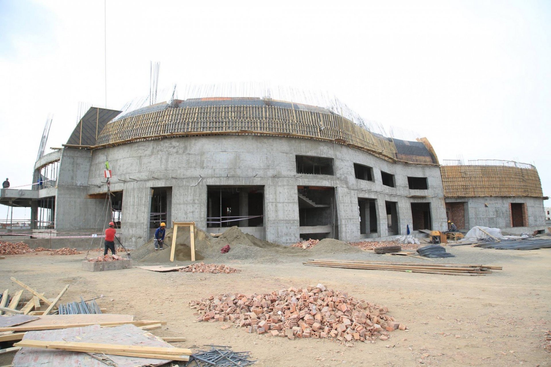 Өмнөговь аймагт хөгжимт жүжгийн шинэ театр барьж байна