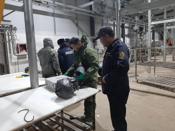 Химийн бодист хордсон ажилчид сэхээн амьдруулах тасагт хэвтэж байна