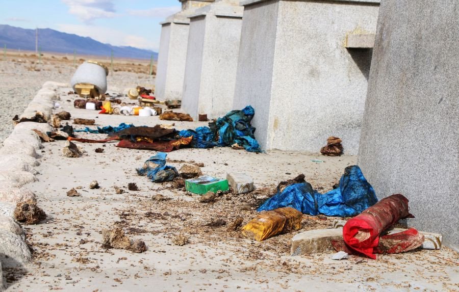 Суварга сүйтгэж эвдэлсэн хэрэг гарчээ