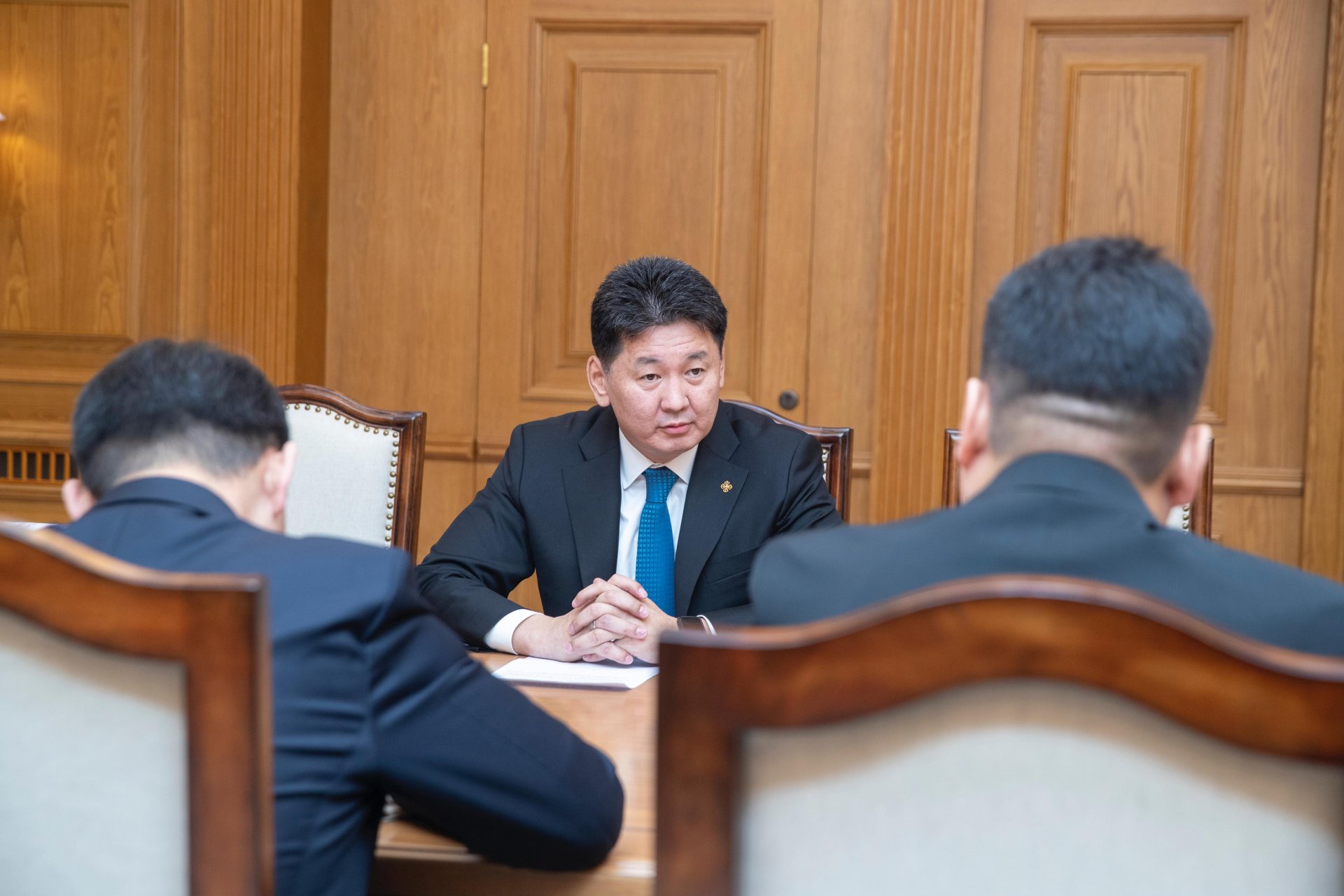 Сүүлийн үед гарч буй хэргүүдтэй холбоотойгоор Ерөнхий сайд Цагдаагийн удирдлагуудад үүрэг өглөө