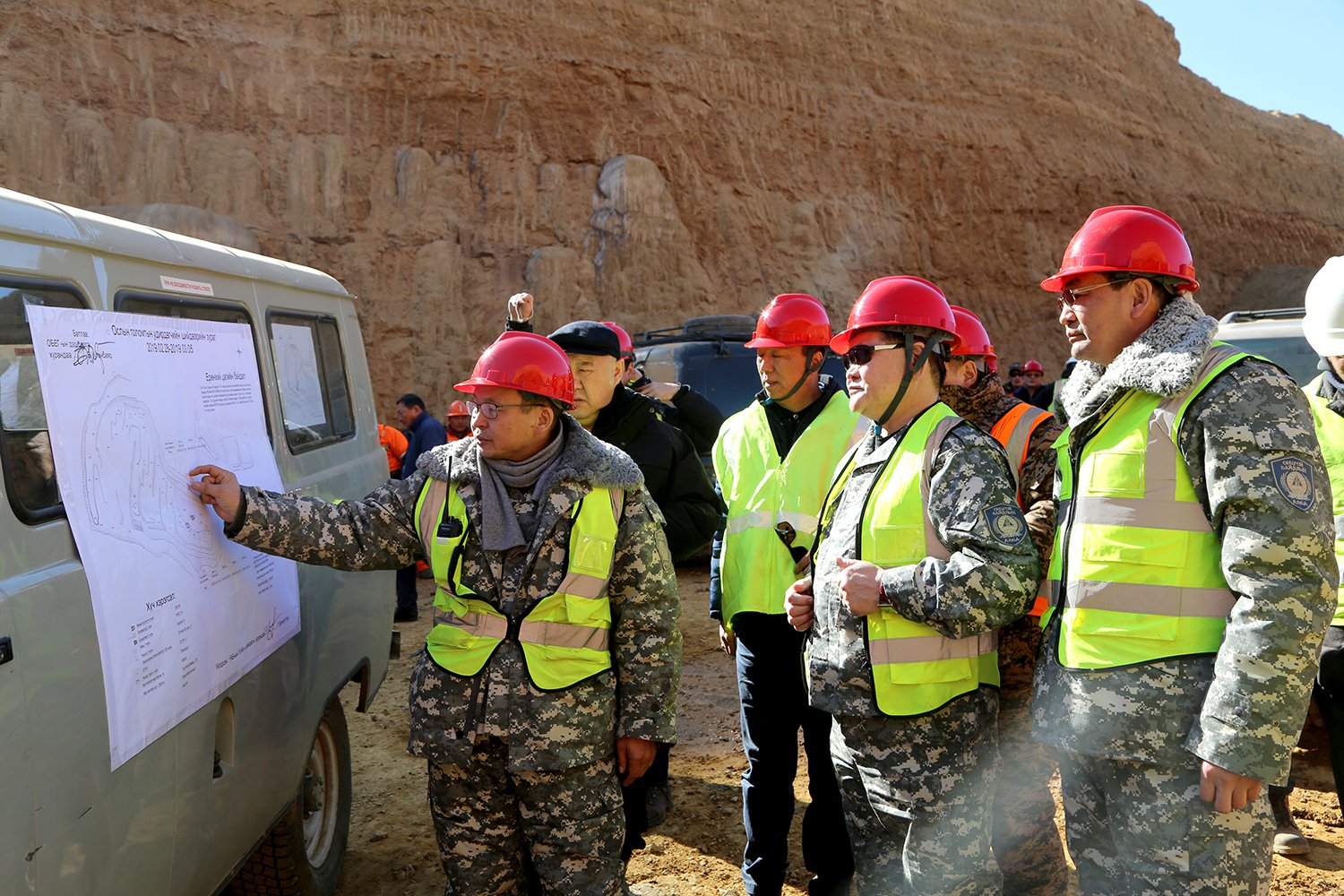 Шадар сайд Ө.Энхтүвшин: Ослын дүгнэлт гарсны дараа хариуцлага тооцох асуудал ярина