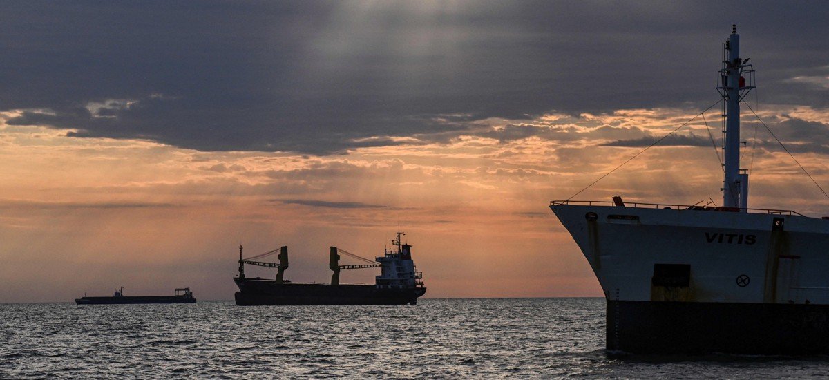 Украины үр тариа тээвэрлэсэн хөлөг онгоцнууд өлсгөлөнд нэрвэгдэхийн ирмэгт байгаа Африкийн иргэдэд хүрч эхэлжээ