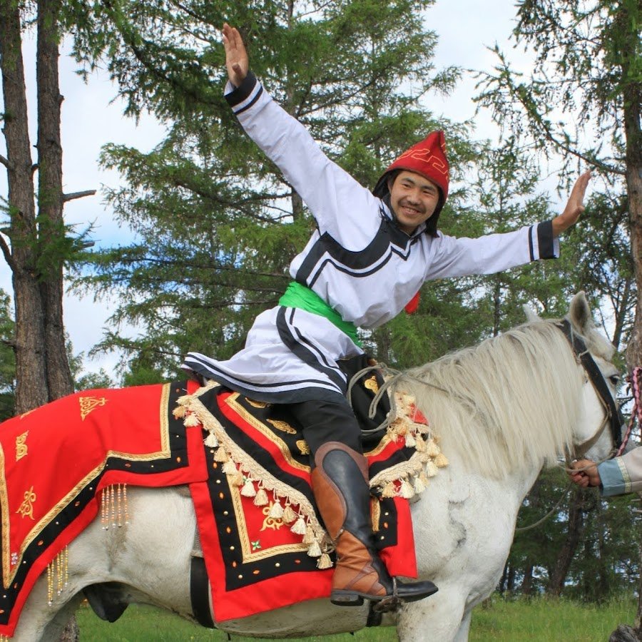 Б.Ганзориг: Бий биелгээгээр түүх, соёлын өргөн мэдлэг түгээх боломжтой