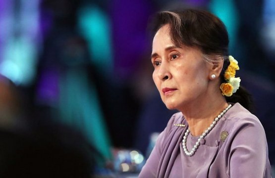 Мьянмарын ардчиллын төлөө тэмцэгч Аун Сан Су Чид дөрвөн жилийн хорих ял оноожээ