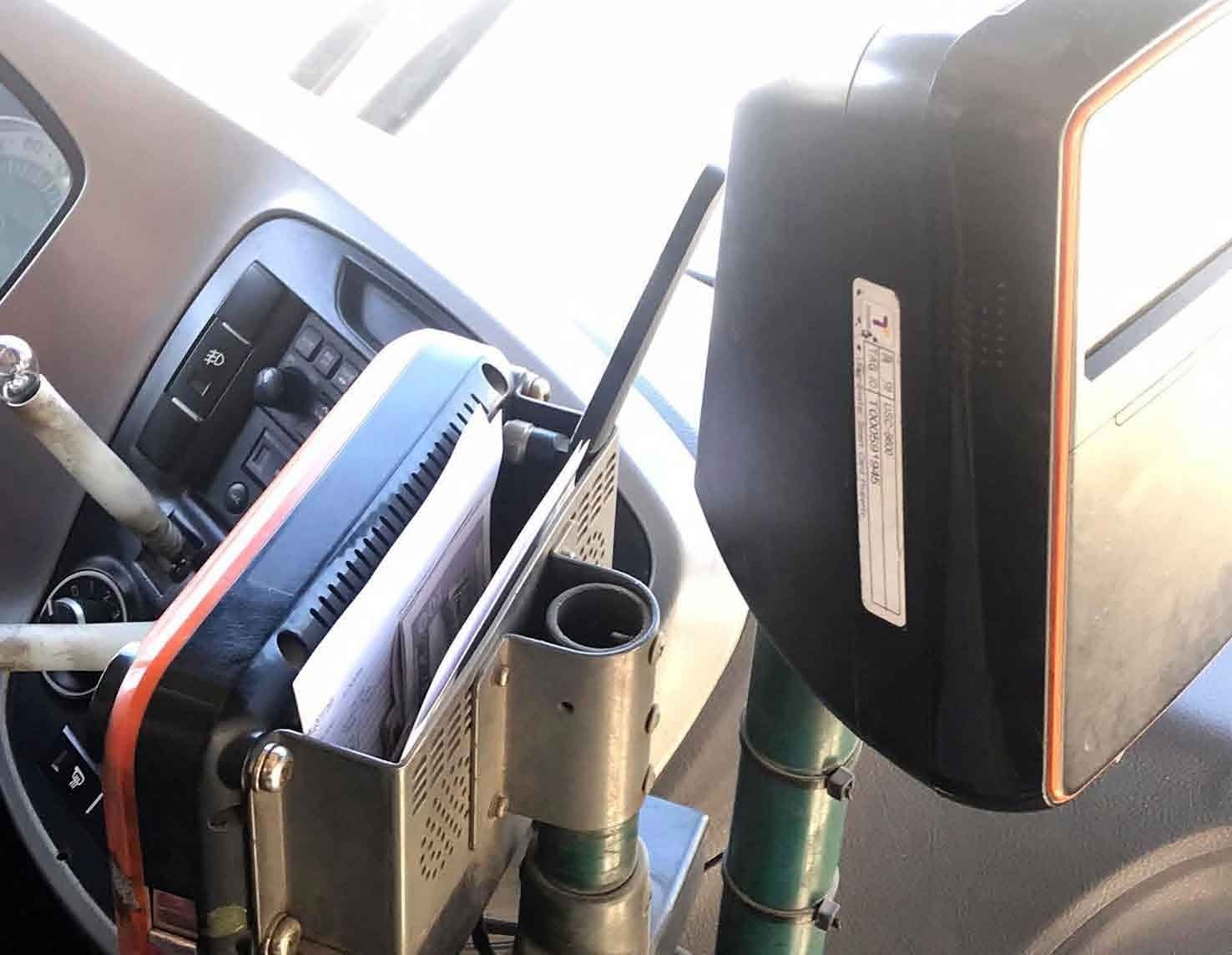 Автобусанд бэлэн мөнгөний хайрцаг байршуулахаар төлөвлөжээ