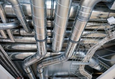 Зургаан давхар  байрны 2-5 давхрын  хүмүүс вирусээр халдварласан нь агааржуулалтын хоолойгоор вирус дамжсан байх  магадлалтай