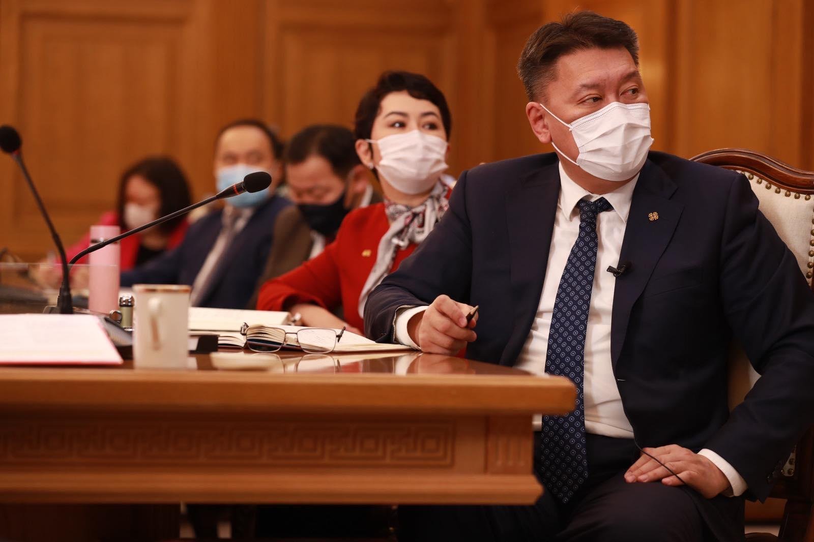 Б.Жавхлан: Эдийн засгийн хамгийн өндөр идэвхжлийн энэ үед дахин хөл хорио тогтоовол эдийн засагт хүнд цохилт болно 