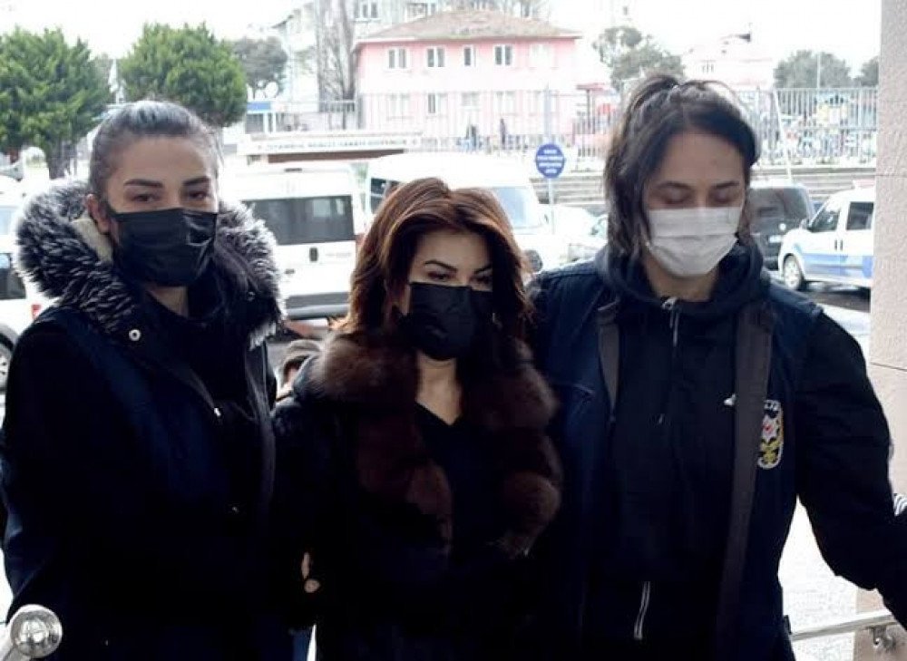 Туркийн ерөнхийлөгч Режеп Тайип Эрдоганыг доромжилсон сэтгүүлчийг баривчилжээ