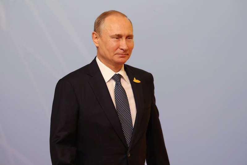 В.Путин эрх мэдлээ КГБ-ын даргад шилжүүлнэ гэж шинжээчид үзэж байна