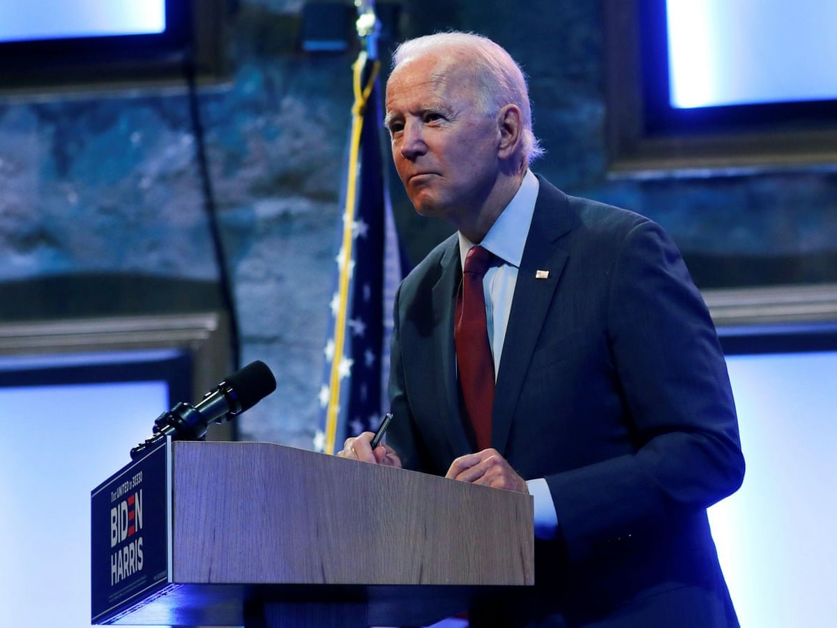 АНУ-ын ерөнхийлөгч Жо Байден сэтгүүлчийг ёс бус үгээр хараасан нь ил болжээ