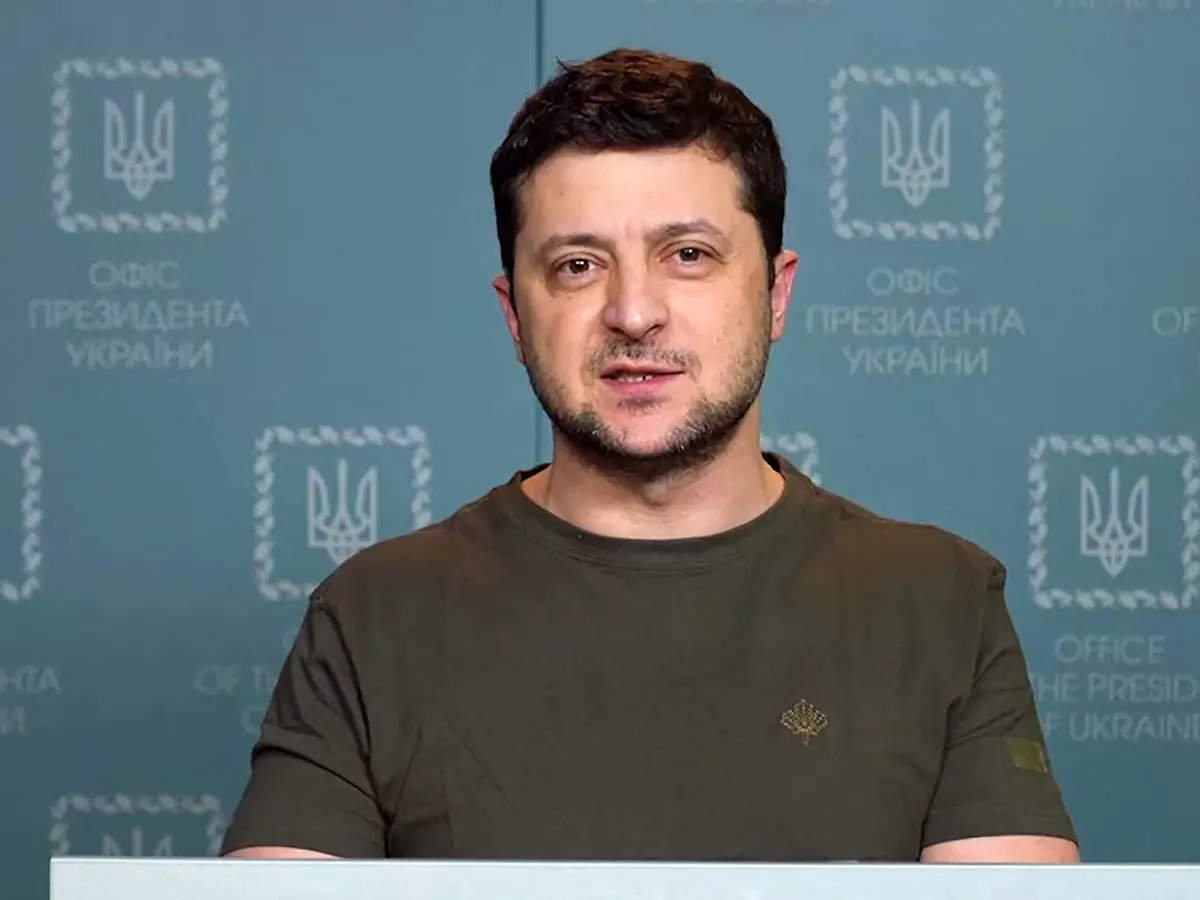 ОХУ-ын харвасан пуужин Украины энгийн иргэд, эрчим хүчний дэд бүтэц рүү чиглэсэн гэж В.Зеленський мэдэгджээ