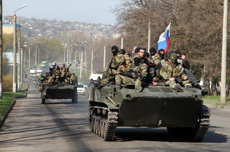 ОХУ-ын Батлан хамгаалах яам зэвсэгт хүчнээ Украины Херсон мужаас татах шийдвэр гаргажээ