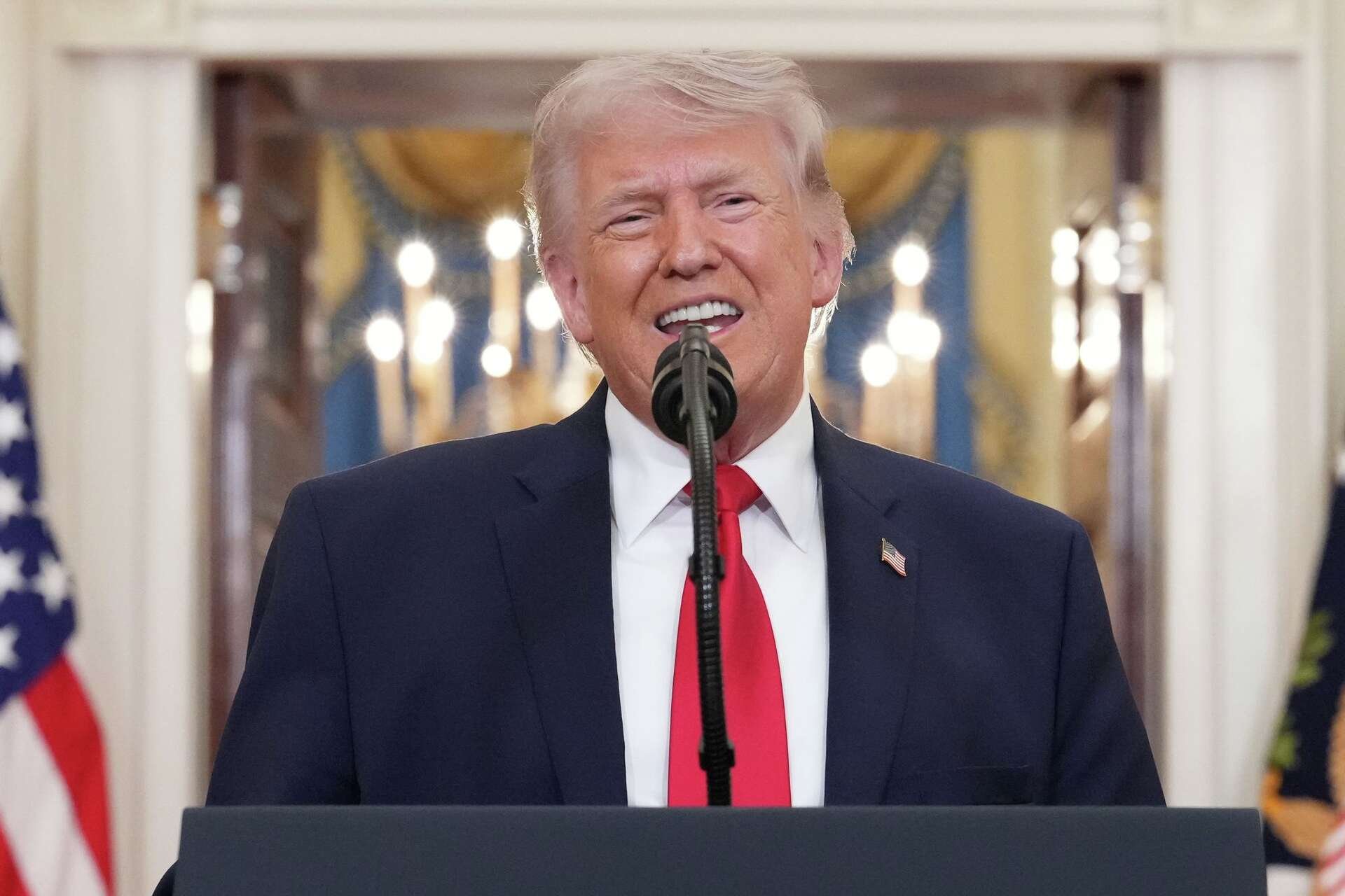 Д.Трамп Иран улстай эцсийн бөгөөд шийдвэрлэх хэлэлцээр байгуулахад ойрхон байгаа гэж мэдэгдлээ