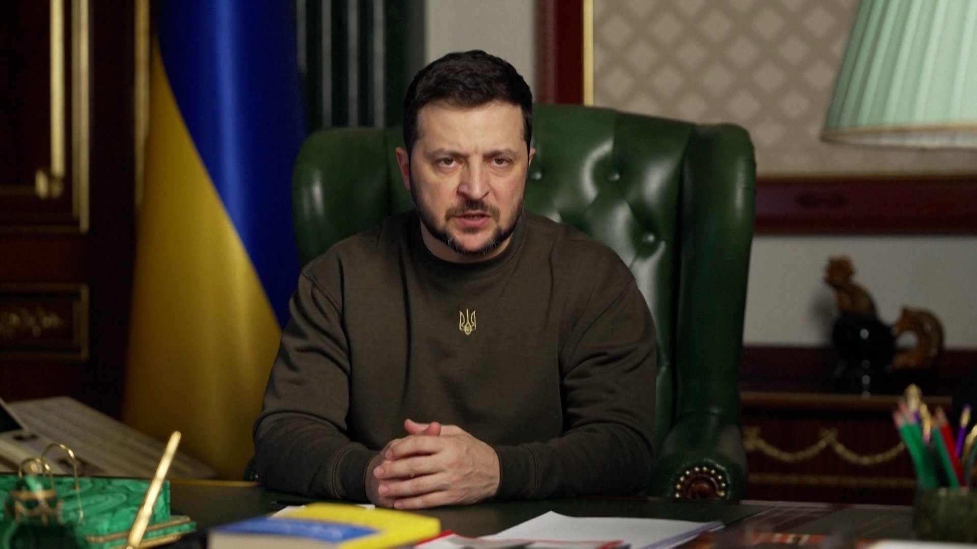 В.Зеленський Украинд урьд хожид байгаагүй тусламж үзүүлсэн Жо Байденд талархлаа илэрхийлжээ