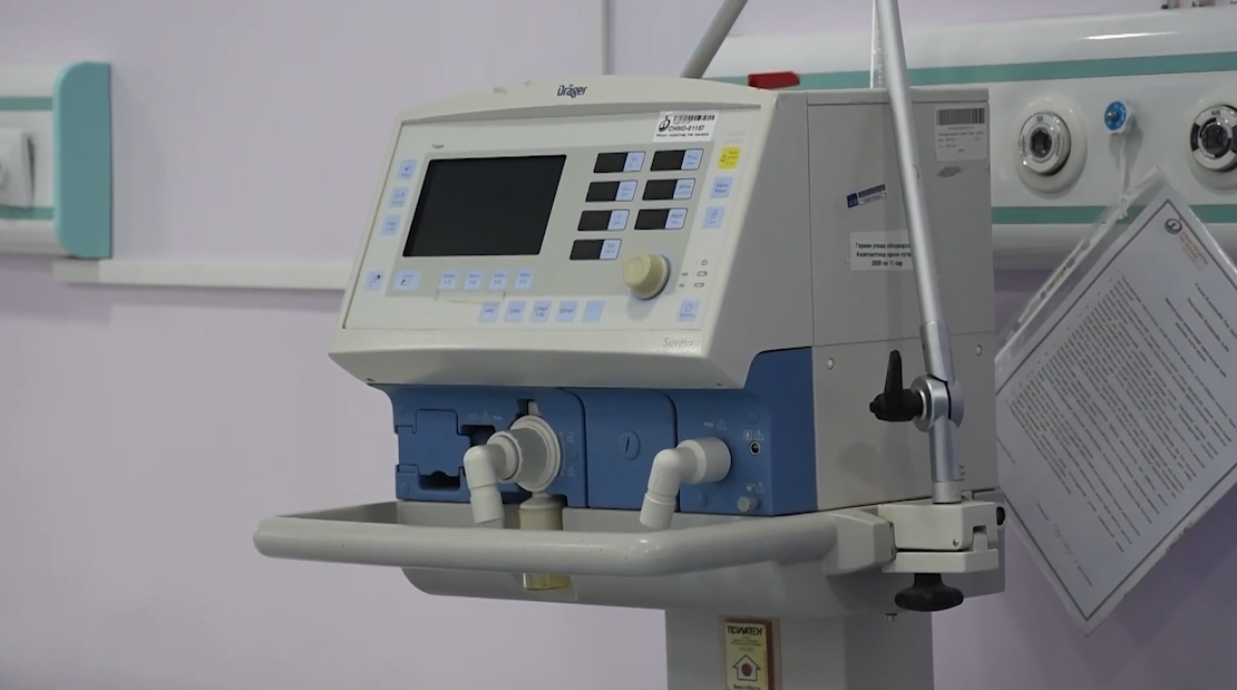 Б.Энхболд: 984 амьсгалын аппаратыг нийслэл, орон нутгийн ЭМТ-үүдэд хуваарилсан бөгөөд аппарат хүрэлцээтэй байгаа