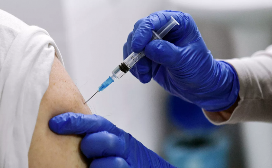 “Ковид-19”-ийн халдварын эсрэг вакцины дөрөв дэх тунг зөвхөн ХӨСҮТ-д хийж байна