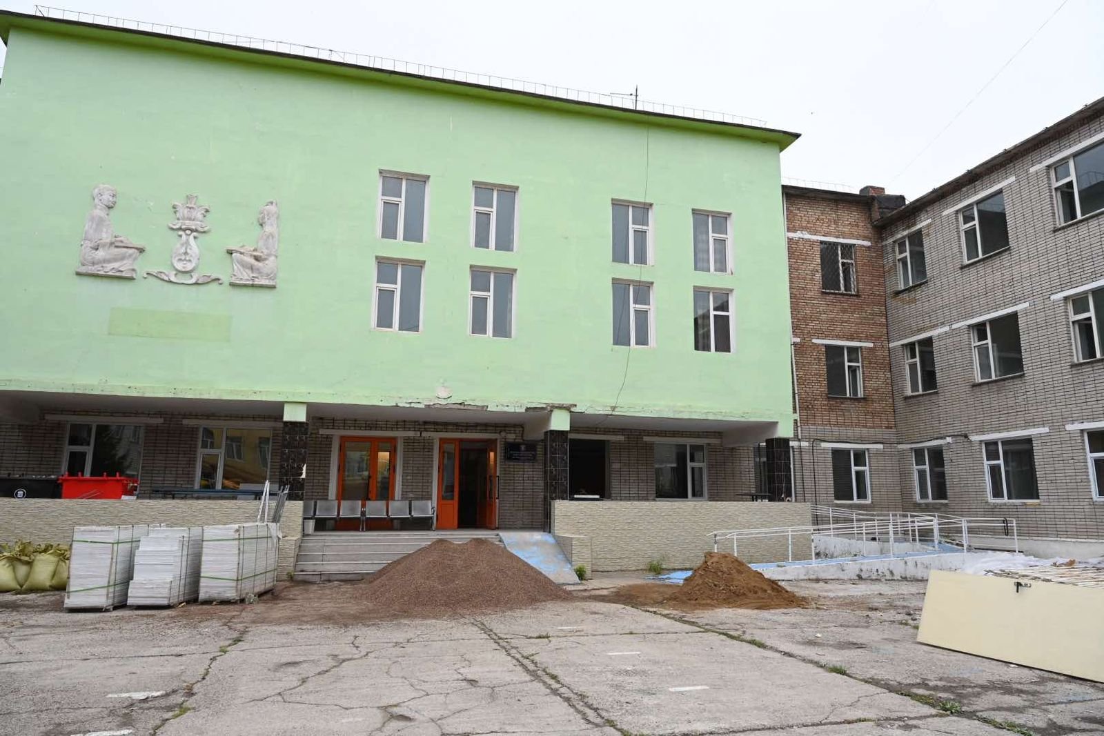 Тусгай хэрэгцээт хүүхдийн боловсролыг зөвхөн нийслэлд олгож байгаа нь орон нутгийн иргэдэд хүндрэлтэй байна