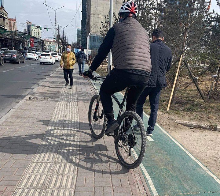 Нийслэлд стандартад нийцсэн дугуйн зам дутагдаж байна