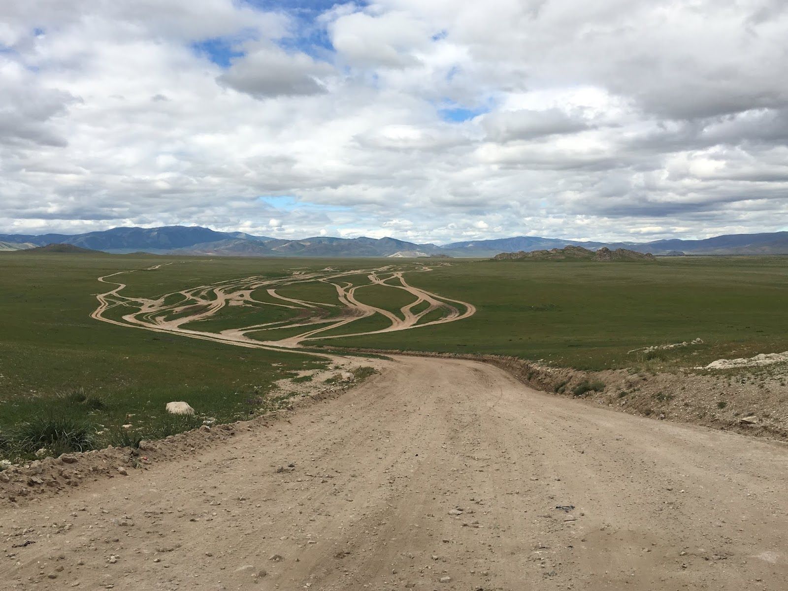 Road trip through Mongolia 
