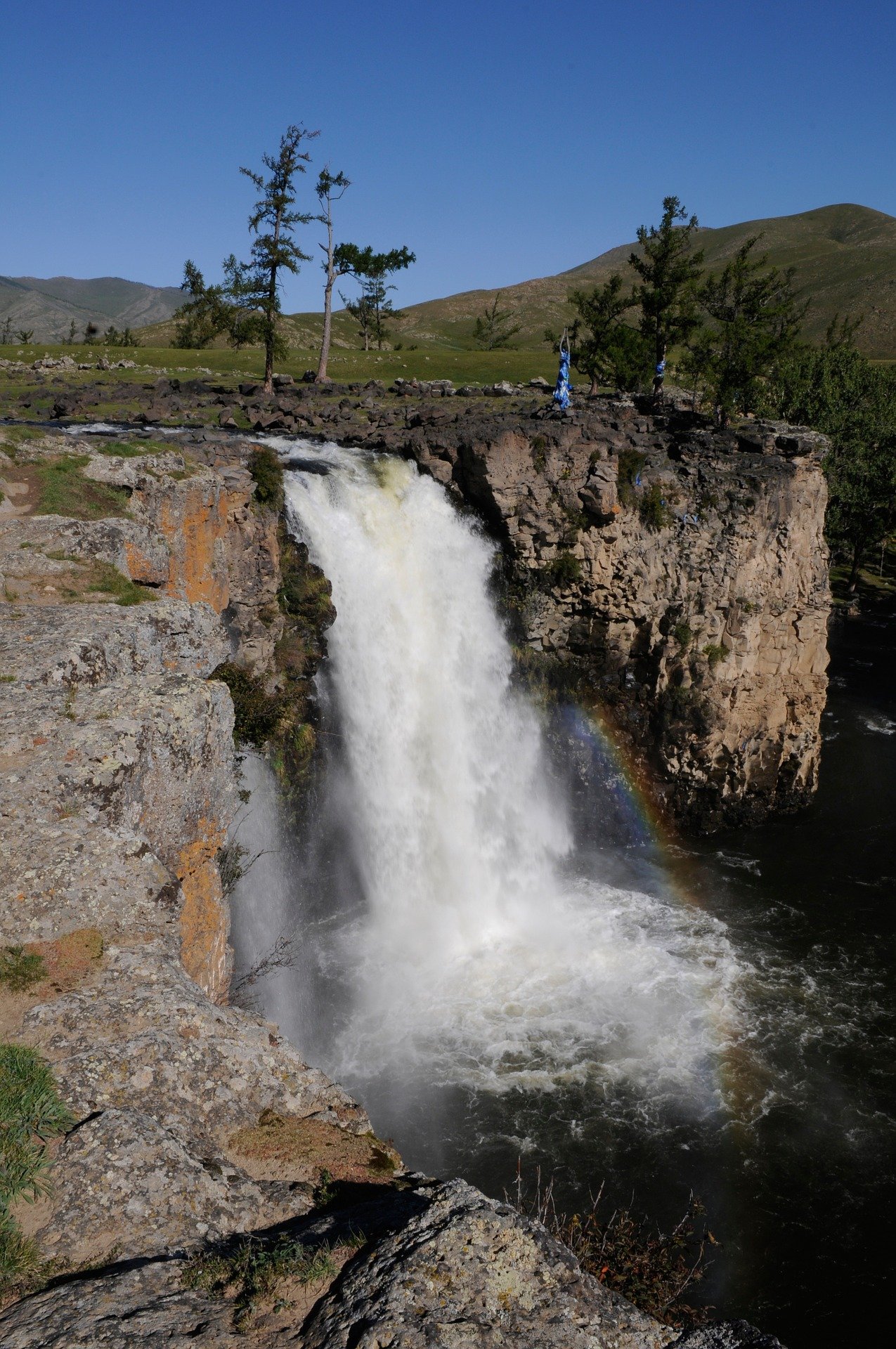 Orkhon Waterfall - Ulaan Tsutgalan