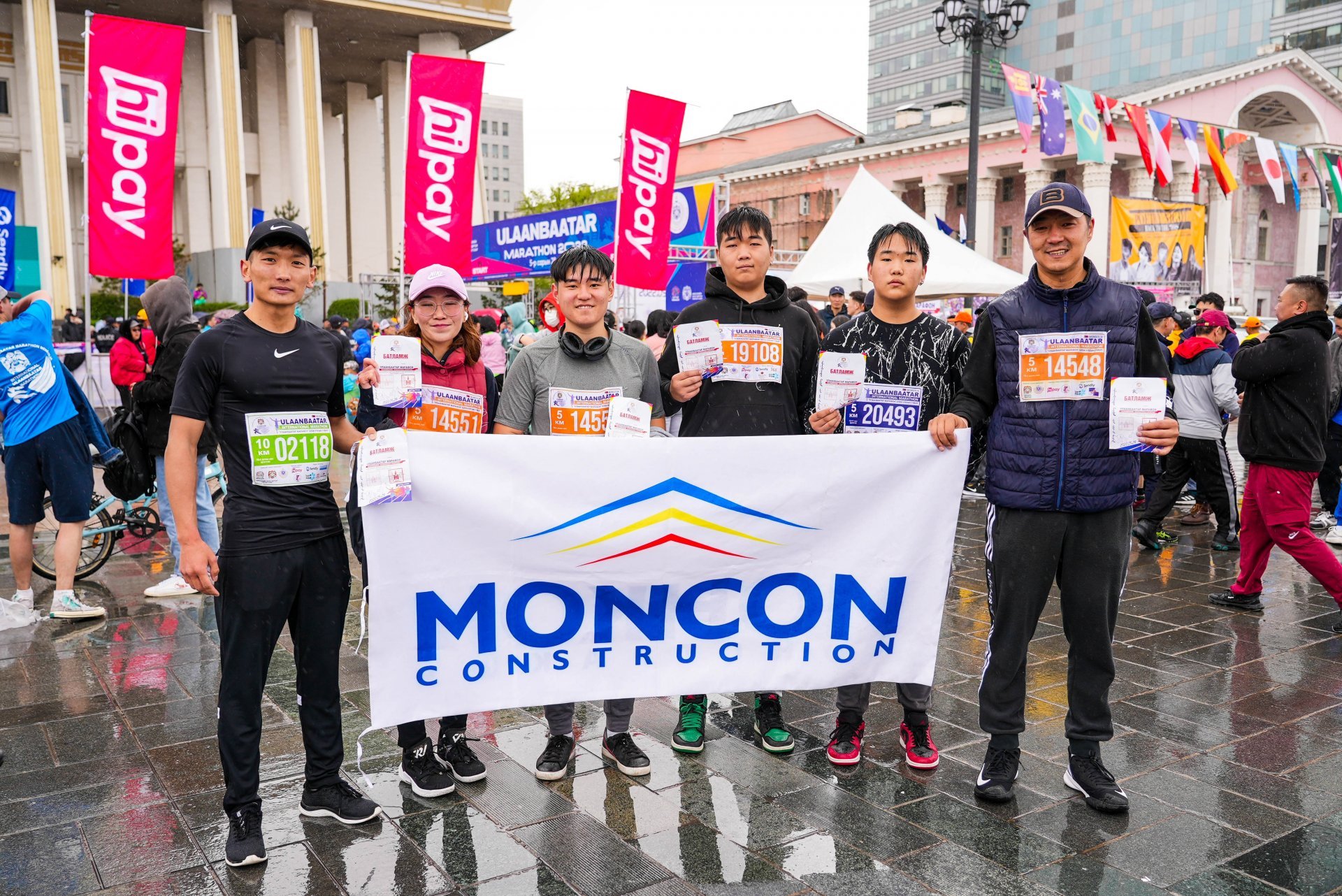 MONCON runners in the "Ulaanbaatar Marathon 2022" Moncon