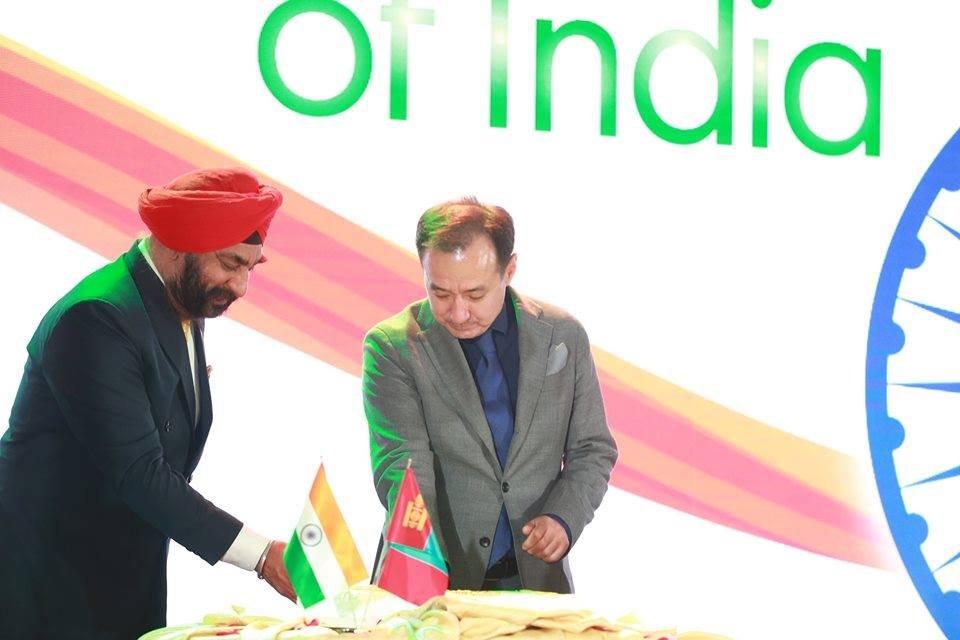 БҮГД НАЙРАМДАХ ЭНЭТХЭГ УЛСЫН ТУСГААР ТОГТОСНЫ 73 ЖИЛИЙН ОЙ БОЛЛОО