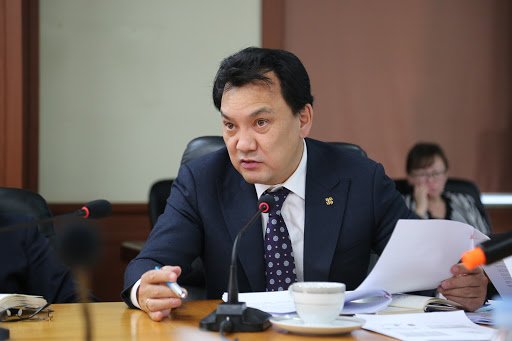 ХХААХҮ-ийн сайд асан Б.Батзоригийг энэ сарын 10-нд шүүнэ