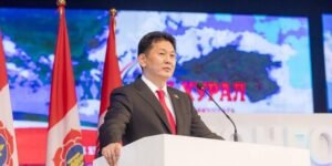 У.Хүрэлсүх: Бидэнд хөгжих боломж бүрэн байна. Гагцхүү үр хойчийнхоо төлөө улс үндэстнээрээ хичээн зүтгэж, хүн бүр хөдөлмөрлөх явдал чухал байна