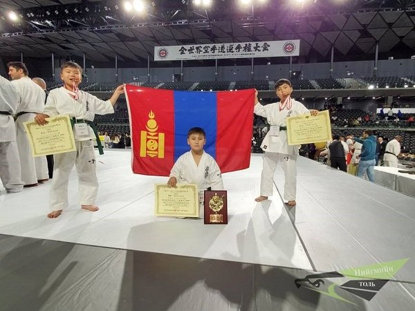 “World Elite Karate Championships” тэмцээнээс Н.Нэмүн алт, Н.Нэгүн, О.Одбаяр нар хүрэл медаль хүртлээ