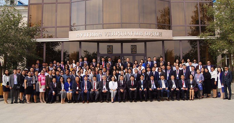 Зүүн болон Говийн бүсийн банкны удирдах ажилтны зөвлөгөөн боллоо