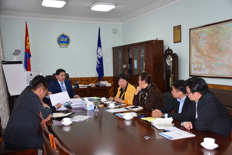 “Нээлттэй засгийн түншлэл”-ийн гишүүдтэй уулзалт ярилцлага хийв