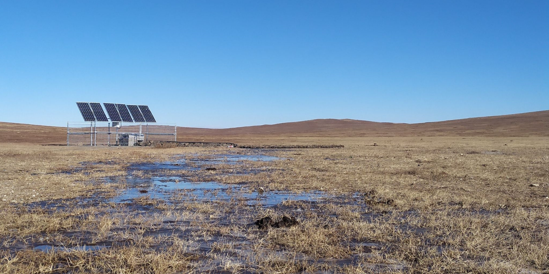 Ухаалаг худаг, уст цэгийг Багахангай дүүргийн нутагт байгууллаа