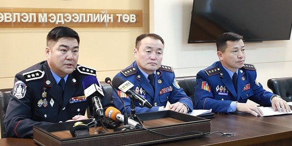 Пиротехникийн хэрэгсэлтэй харьцахдаа болгоомжтой байхыг анхаарууллаа