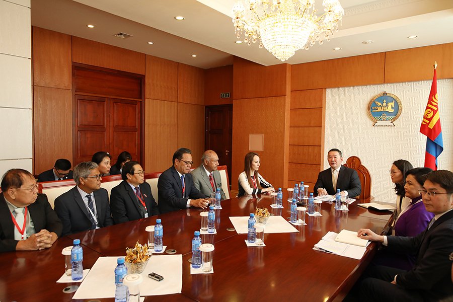 Ерөнхийлөгч Олон Улсын Парламентын Холбооны төлөөлөгчдийг хүлээн авч уулзав