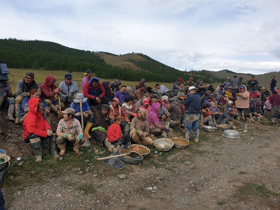 ОРХОН БАГААС 500 ОРЧИМ ТЕХНИК ХЭРЭГСЛИЙГ НҮҮЛГЭН ШИЛЖҮҮЛЭЭД БАЙНА