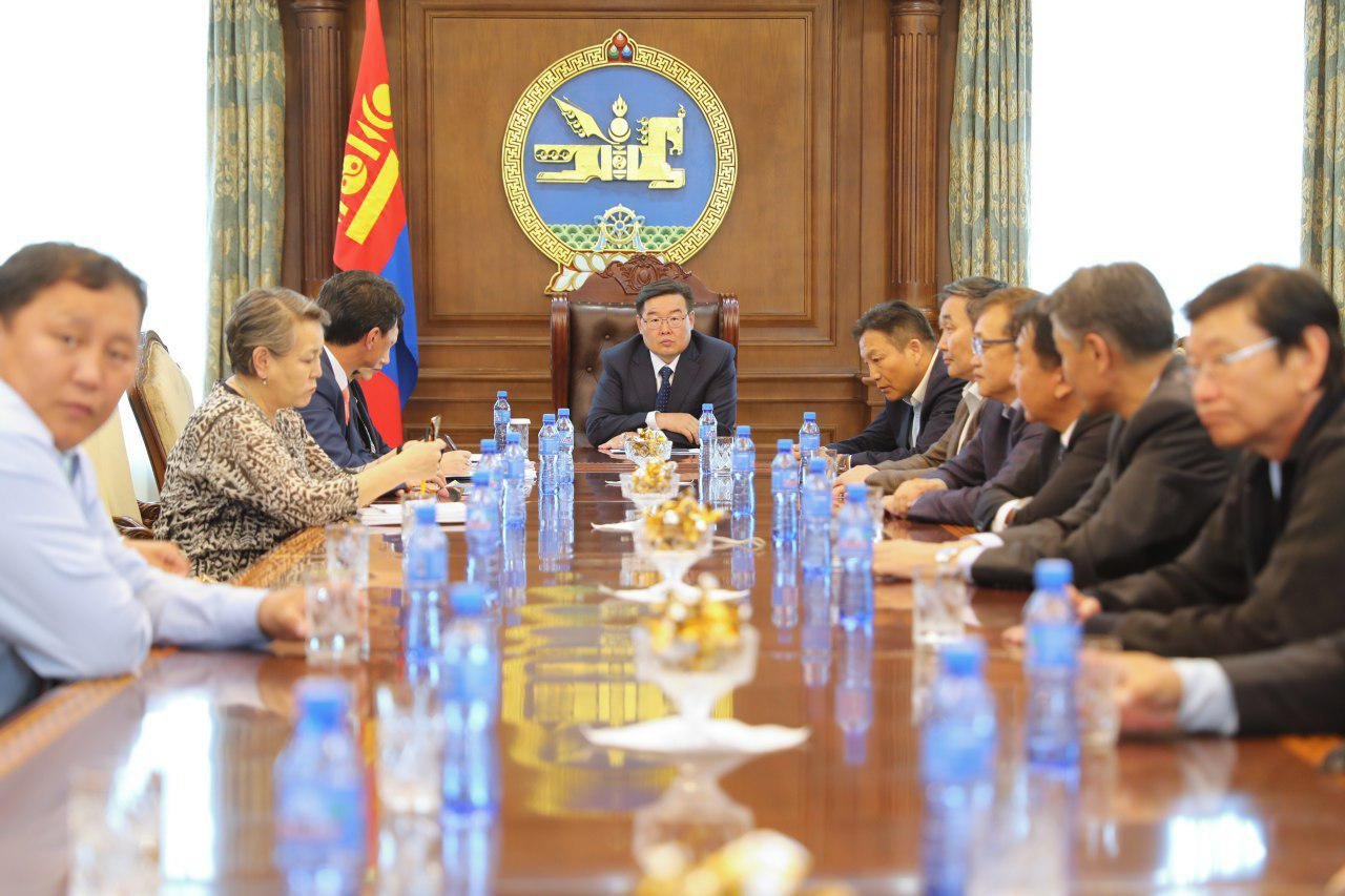 УЛС ТӨРИЙН НАМУУДЫН УДИРДЛАГУУД ҮНДСЭН ХУУЛЬД ОРУУЛАХ НЭМЭЛТ, ӨӨРЧЛӨЛТИЙН ТӨСЛИЙГ ДЭМЖИХЭЭ ИЛЭРХИЙЛЭВ