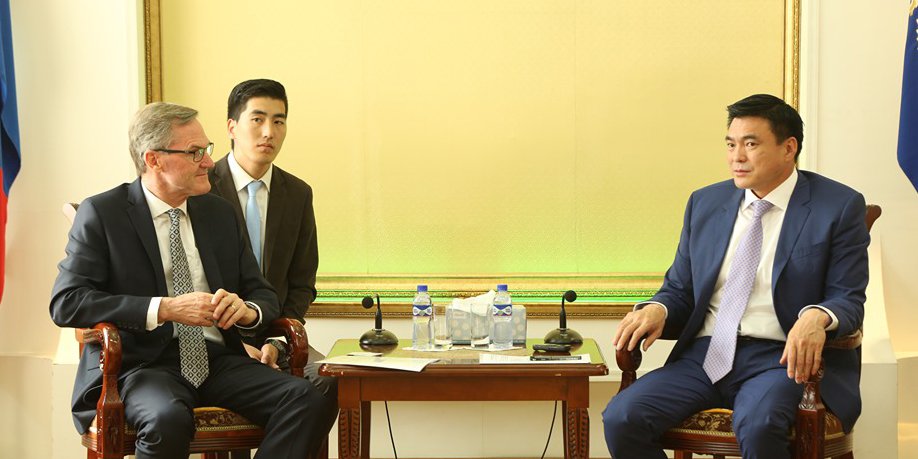 “Шинэ гэр” төслийн цаашид хэрэгжүүлэх ажлын төлөвлөгөөг Хотын захирагчид танилцуулав